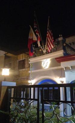 Tacloban House | Viner's Inn