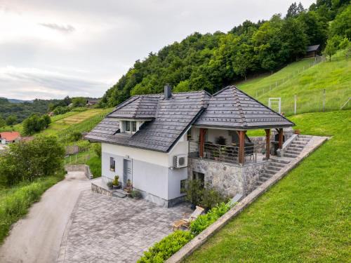 Smarjeske Toplice House | Vineyard cottage Jelenov hrib