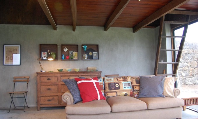 Mosteiro Cottage | Vineyard Country House/35 km from Porto/situated on a Vinho Verde estate