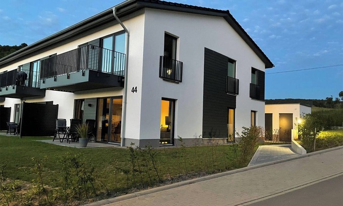 Heringhausen Apartment | Vinkennest am Diemelsee - Sonnenweg 44/1 - Modern. Sauna. Family friendly.