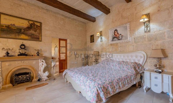 Qormi Bed & Breakfast | Vintage Farmhouse