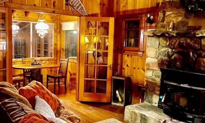 Forest Falls Cabin | Vintage Mountain Cabin