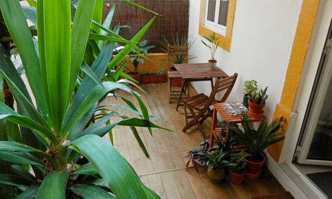 Santa Isabel Apartment | Vintage Terrace. Patio