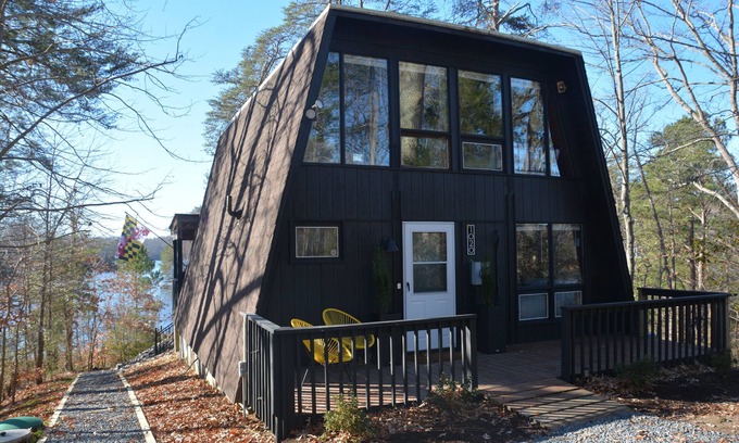 St. Leonard Cabin | Vintage Waterfront A Frame- Hideaway On The Bay