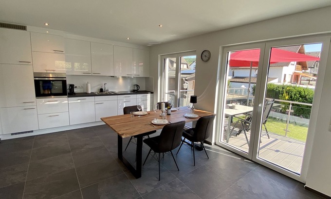 Heimersheim Apartment | Vis-Ahr-Vis Country Apartment 6