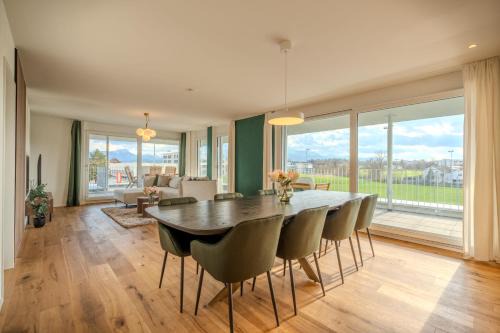 Rothenburg Apartment | Visionary Hospitality Rothenburg, Lucerne - Premium Apartments with Free Parking, Washer, Kitchen, Terrace, Bus Stop, 15' City