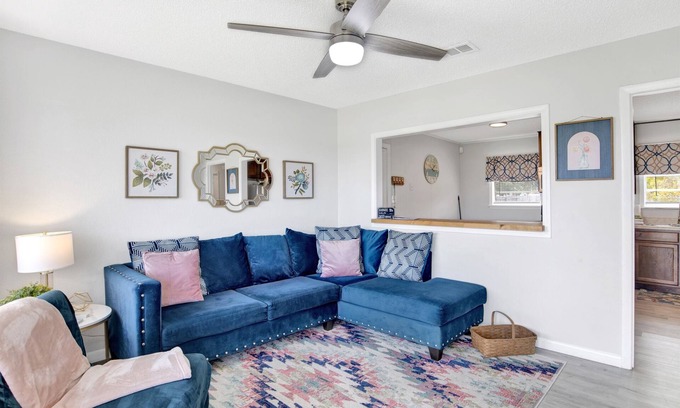 Brent House | Visit Pensacola! Home near PCC, beaches, downtown.