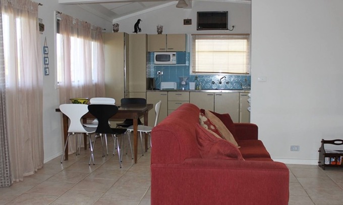 Cape Woolamai House | Vista Bloom Hideaway