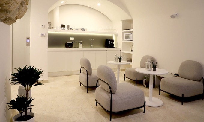 Old Town House | VISTA BORGO ANTICO - Tower house in the historic center of Bari.