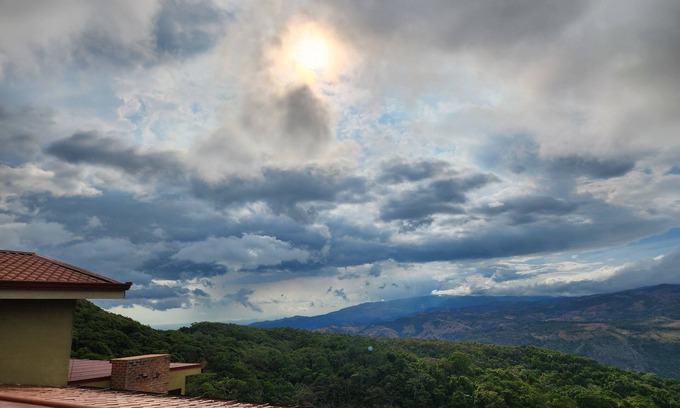 Garabito Apartment | Vista Colina Apartment: Peaceful 2 bed, 1 bath, hilltop hideaway with views.