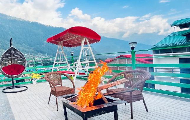 New Manali Apartment | Vista Resort Near Mall Road Manali - Centrally Heated & Air Cooled