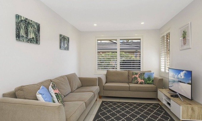 Umina Beach Villa | VITAMIN SEA - UMINA BEACH