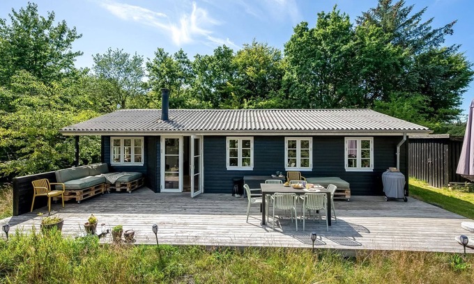 Bønnerup Strand House | "Vitus" - 600m from the sea by Interhome