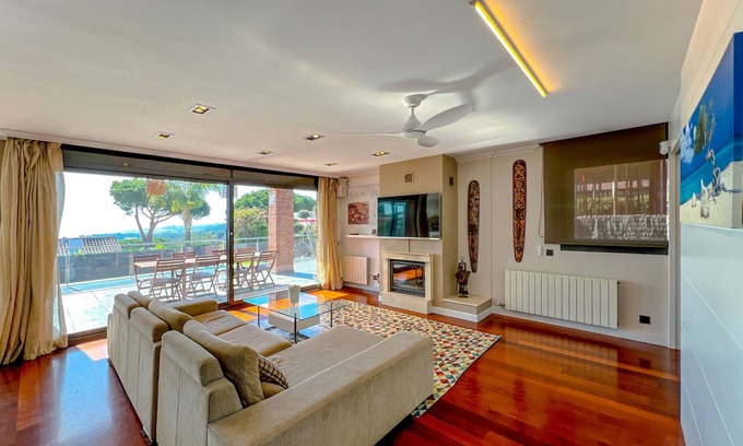Caldes d'Estrac Villa | Vivalidays Villa Amatista - Caldes d' Estrac