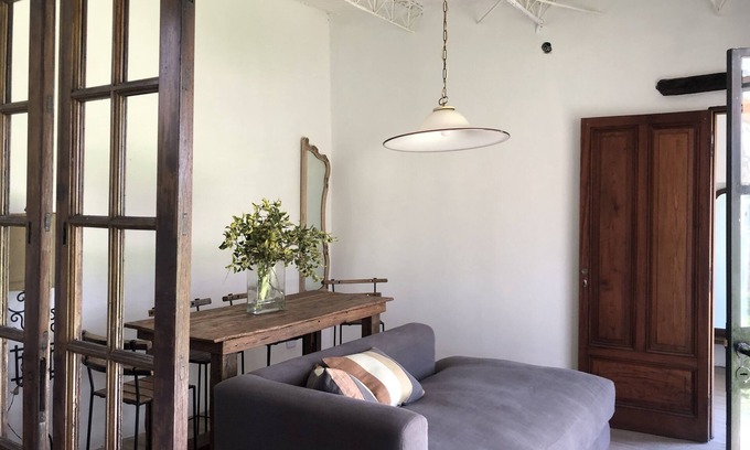 Exaltacion de la Cruz Other | Vive el campo en esta relajante casa construida en un antiguo Haras de caballos