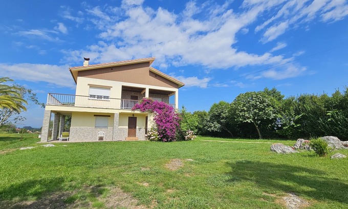 Llamigo House | Vivienda Vacacional El Cuetu del Sella