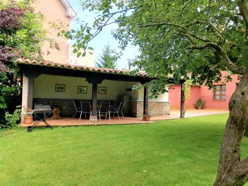 Colombres House | Vivienda Vacacional El Robledo