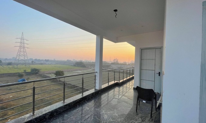 Agra Bed & Breakfast | VMP Villa
