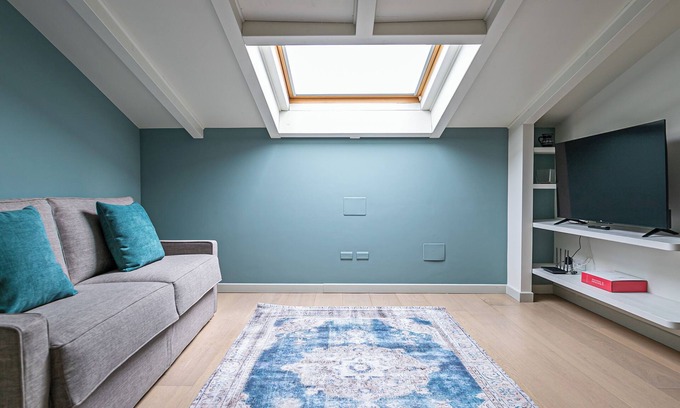 Monza Apartment | Volta 40 - Two Bedroom Apartment, Sleeps 8