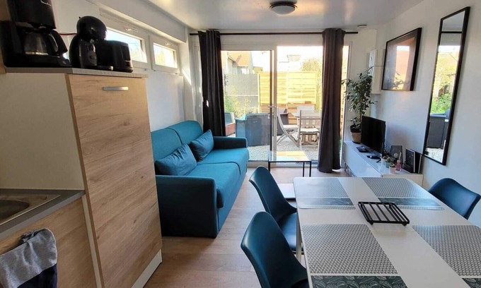 Vaires-sur-Marne House | Vrbo Property