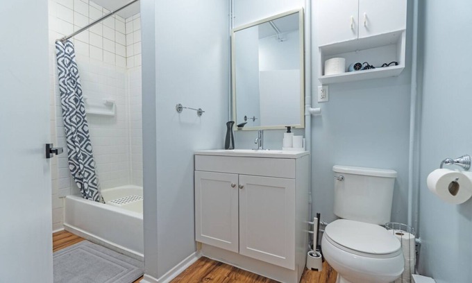 South End Apartment | Vrbo Urban Oasis Steps from the Pier