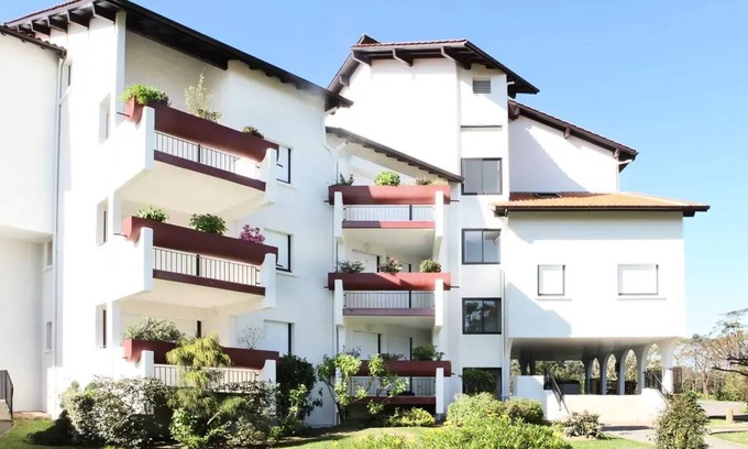 Anglet Apartment | VVF Residence Anglet - Apartment "Terrace" 3 rooms 6 people