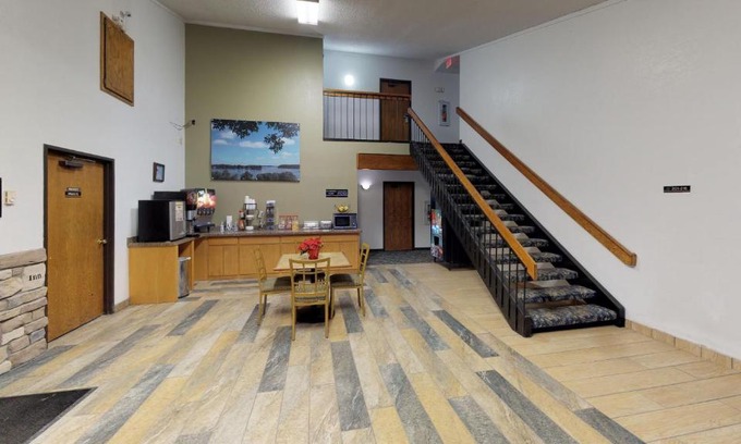 Waconia Hotel | Waconia Inn and Suites