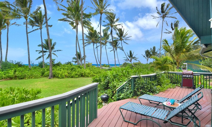 Wainiha House | Waiohonu Lush, tropical foliage, Beachfront Home