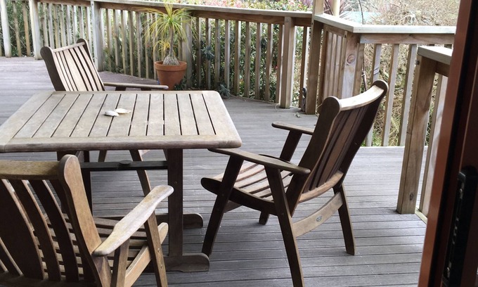 Waitomo Caves House | Waitomo Caves Guest Lodge