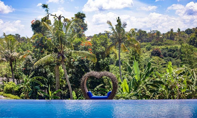 Ubud City-Centre Villa | Wake in Paradise and Luxury Lebah Villas
