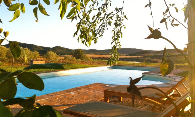 Manciano Villa | Wake Up to Dream-like Country Views and Enjoy the Privacy of the Pool