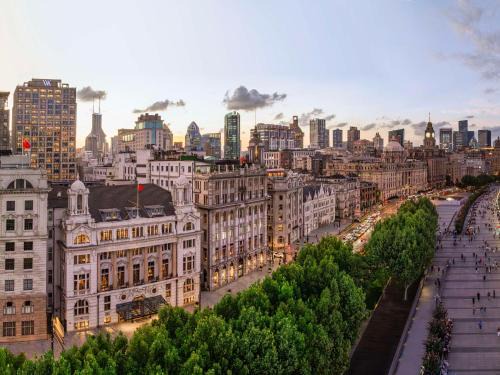 Downtown Shanghai Hotel | Waldorf Astoria Shanghai on the Bund