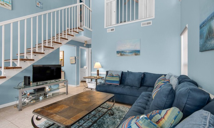 Miramar Beach House | Walk 2 Beach~4 Pools~Hot Tub~Tennis + Shuffle Board~Horizon South 51B