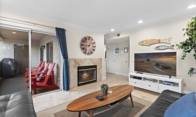Monarch Beach Condo | Walk to Beach! Fireplace! - Beach Trail Bungalow! STR20-1201