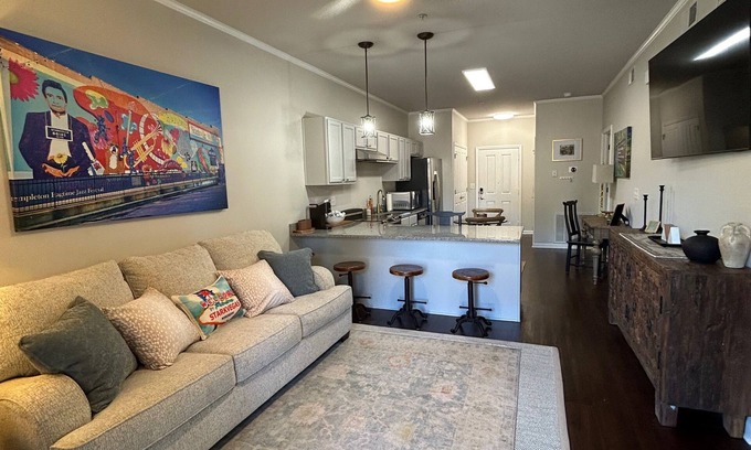 Starkville Condo | Walk to Campus, Cotton District, and Downtown!