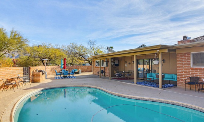 Casas Adobes Estates House | Walkable Tucson Retreat w/Pool + Fire Pit!