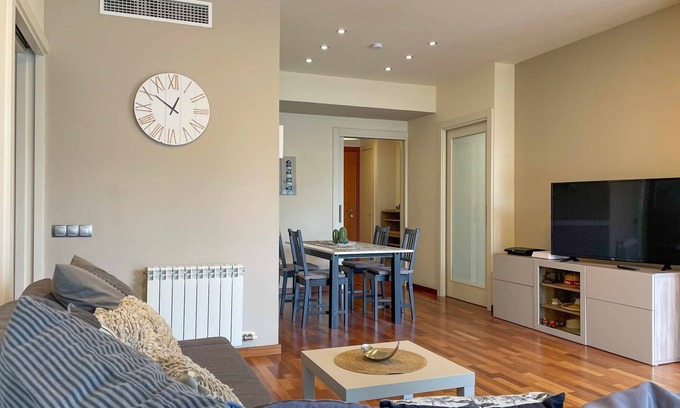 Vilanova I la Geltru Apartment | Walkers Paradise, Parking, Sunny Balcony - Hostem