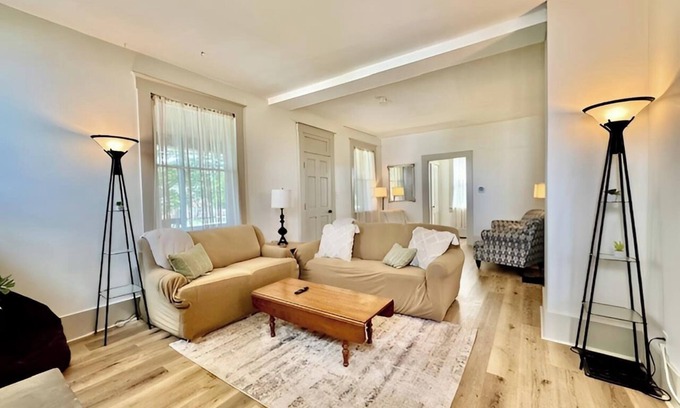 Ashland House | Walking Distance to Ashland University Football, Track, and Campus Facilities!