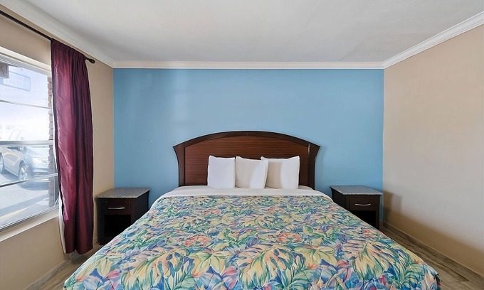 Beeville House | Walking Distance to Coastal Bend College! Free Parking and Pet Friendly