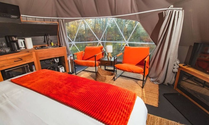 Athens House | Walkout Dome with private hottub