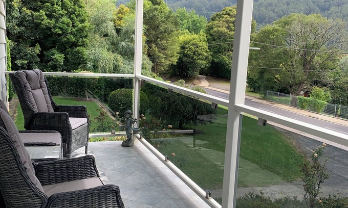 Warburton Cottage | Warburton Ellen Cottage nWalk to IGA , River Walk & local Restaurants. n