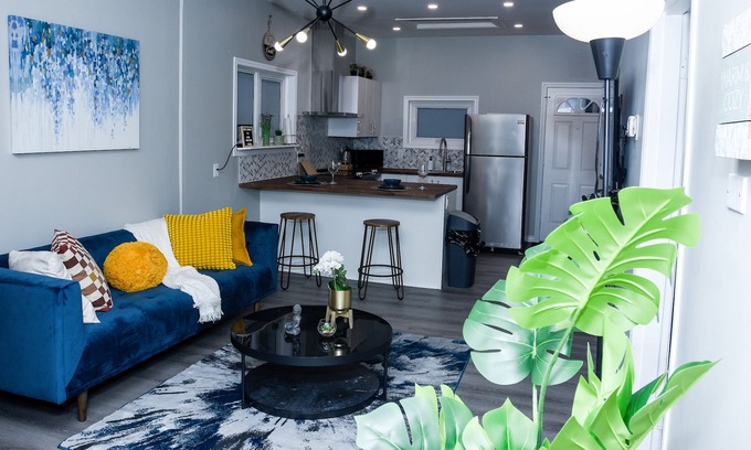 Winnipeg House | Warm and Cozy Home in Winnipeg