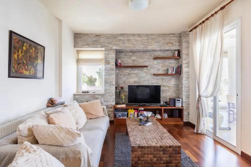 City Centre Apartment | Warm Residence in the heart of the City Center - Balcony & view
