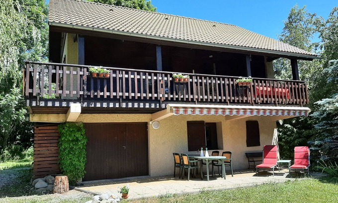 Chabottes Ski Chalet | Warm Traditional Chalet, Snow/Sun Hautes Alpes, All Comfort