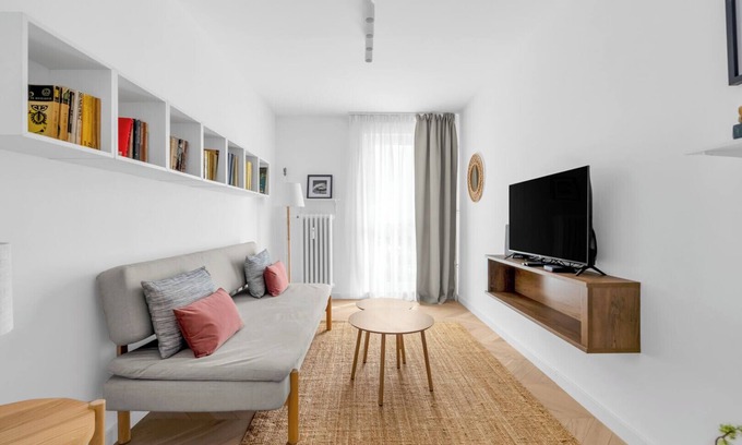 Okecie Apartment | Warszawa Rakowiec Stylish Apartment