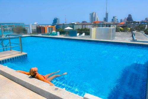 Jomtien Apartment | Water Park Condominium