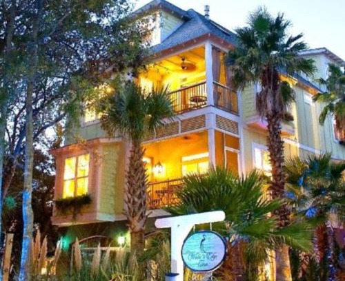 Folly Beach Bed & Breakfast | Water's Edge Inn - Adults Only