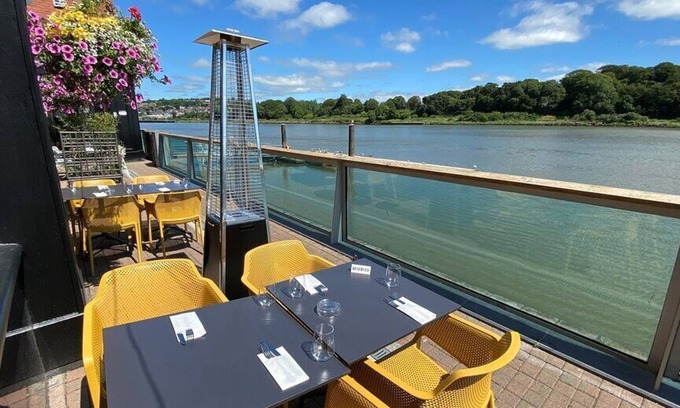 Waterford Hotel | Waterford Marina Hotel