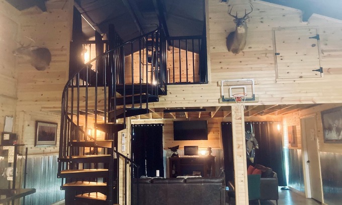 Wright House | Waterfront Barndominium with Pool Table & Dock