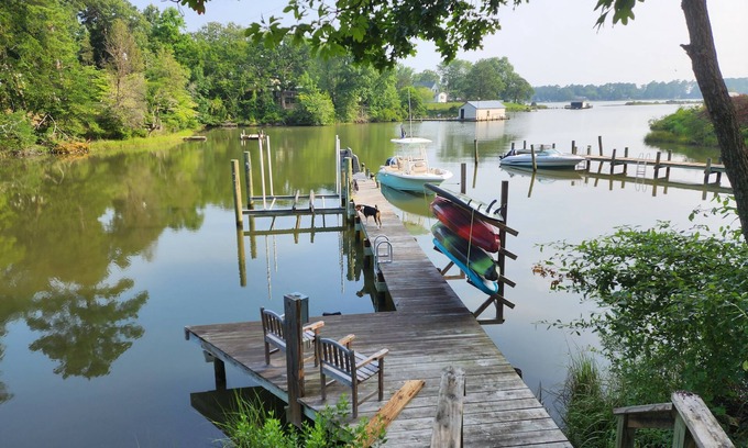 Urbanna Cottage | Waterfront cottage in Historic Urbanna, VA